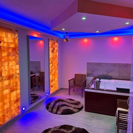 סיביו Regim Hotel Hanea Jacuzzi In Camera,Piscina Exterioara Si Sauna Comuna מראה חיצוני תמונה